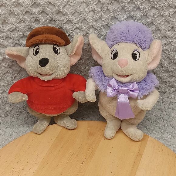 Disney | Toys | Vtg Disney Store The Rescuers Bernard Bianca Plush 8 ...